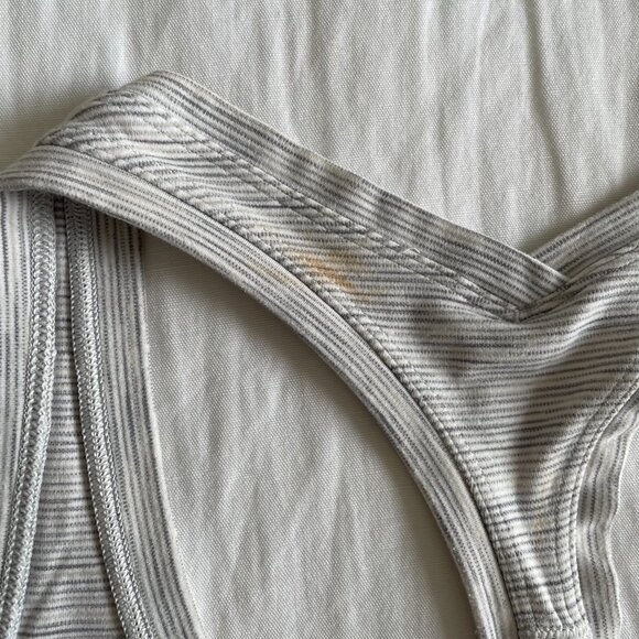 Lululemon Tank Top Bundle (sz 6/8) - Picture 6 of 11